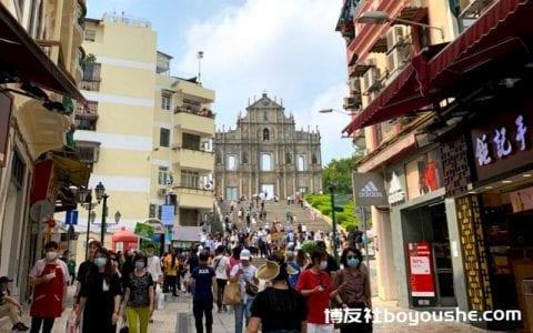 澳门4月赌收年增十倍 市场反应为何冷?五一助赌收?